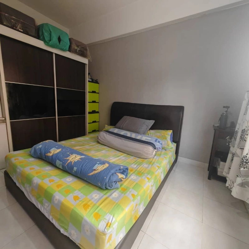 PRIMA SAUJANA APARTMENT Kepong, Actual, Facing POOL, Low Deposit