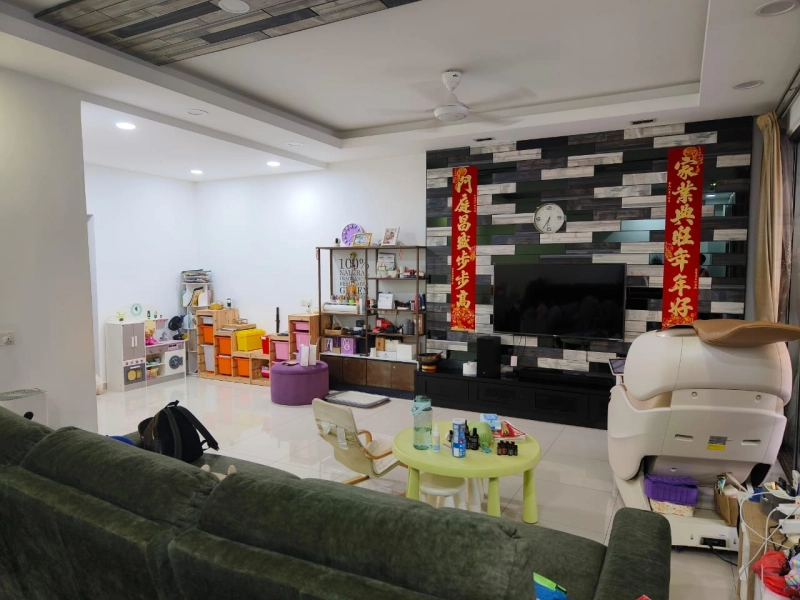 Damansara Damai double storey link house for sale