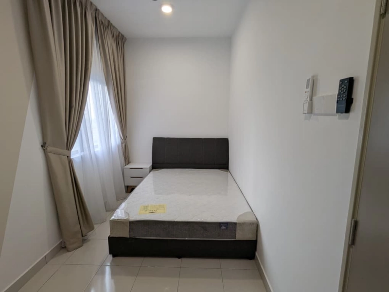 3r2b Whole unit for rent at Youth City Residence @ Nilai