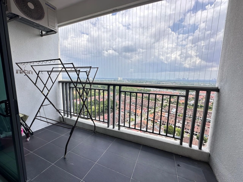 8 Scape Residence Apartment – 2 Bed 2 Bath, High Floor, Fully Furnished