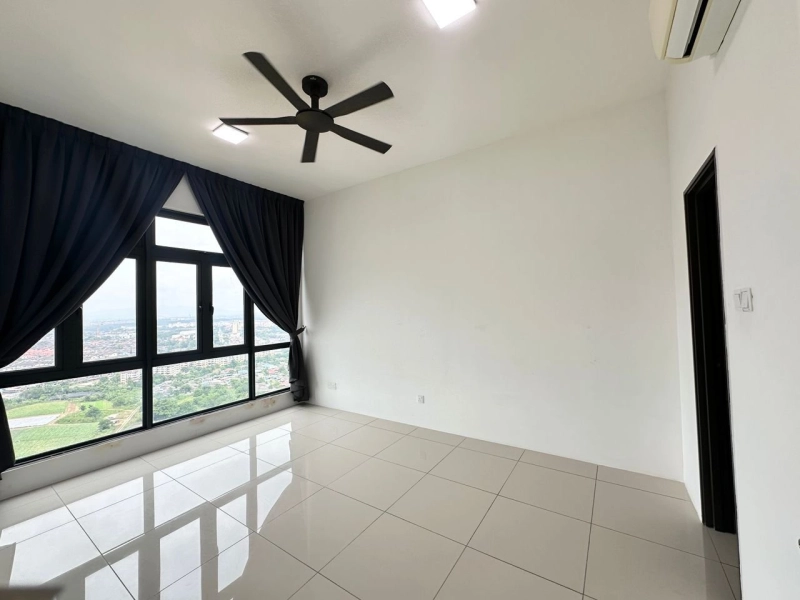 8 Scape Residence in Taman Perling