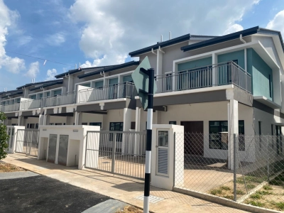 Brand New Spacious Double Storey Terrace In Taman Samarang Intan, Dengkil