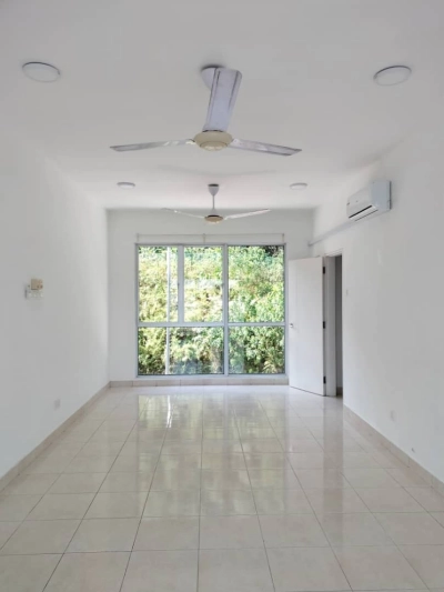 3 Storey Gated Guarded Freehold Bayu Height 2 Seri Kembangan Desa Serdang P