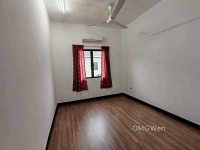 Lyra Bandar Bukit Raja Klang Partially Furnished unit For Rent