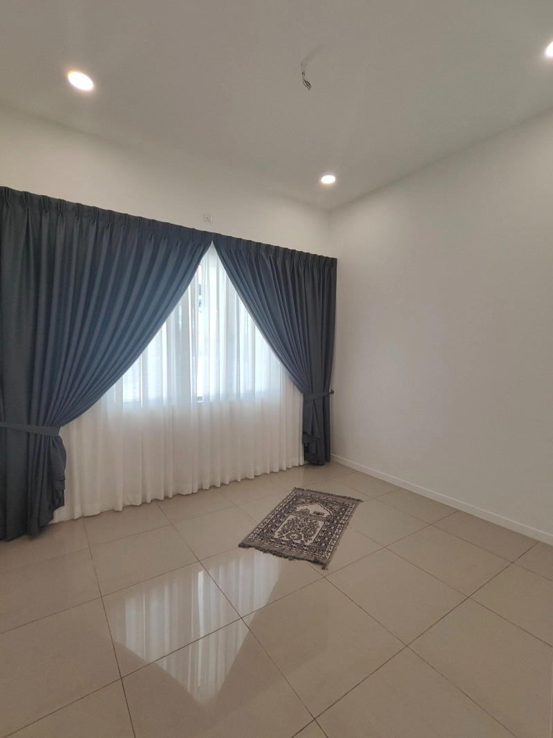 Semi D Setingkat Baru Size 39x70 Taman Seri Changgang 1, Banting