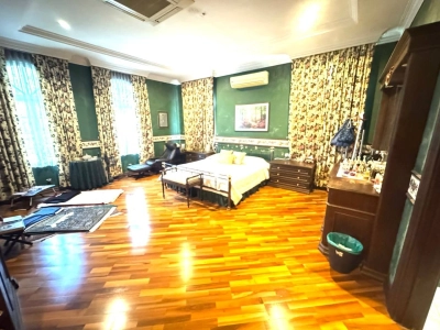 SAUJANA RESORTS U2 BUNGALOW SHAH ALAM
