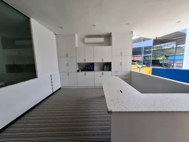 Commercial Lot Showroom For Rent Opportunity Cheras ( SET A )