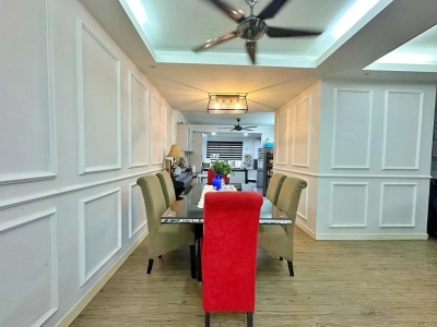 BANDAR SRI DAMANSARA SD8 TERRACE