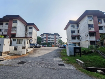 Cempaka Apartment @ Bandar Baru Selayang - Sale below bank value Rm50k-Good for investment Roi 5.3%
