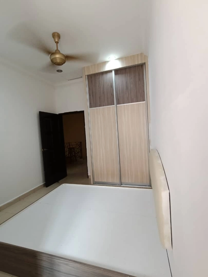 Bandar Dato Onn Perjiranan 10 2Storey Terrace House 4Rooms 4Baths Renovated Unit For Sale