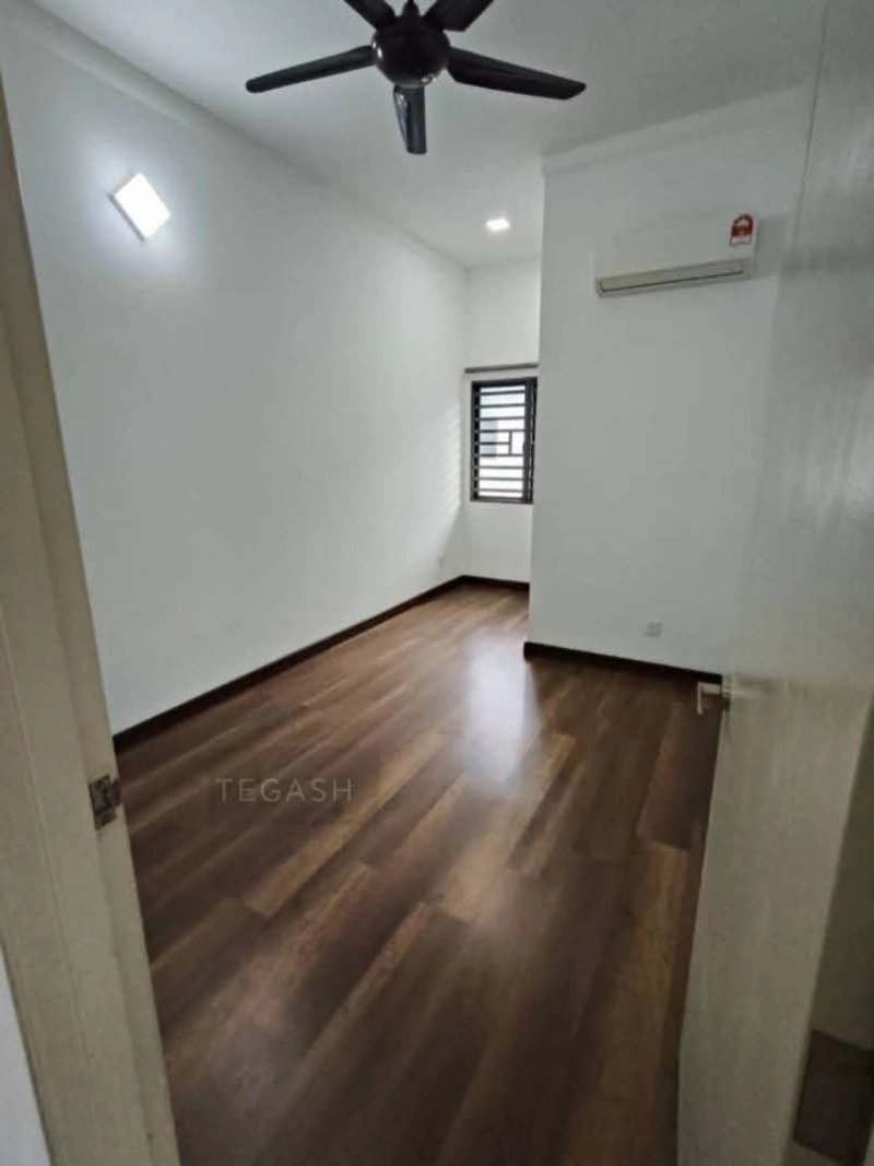 Bandar Bukit Raja Klang Utama COGAN Fully Renovated Double Storey House