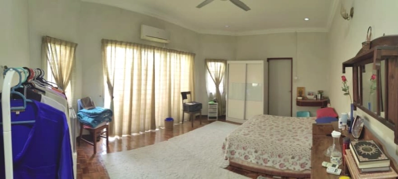 BANDAR BARU BANGI SEKSYEN 4 BANGLO