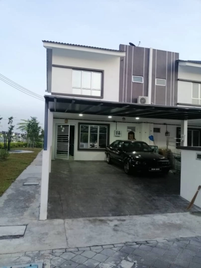End Lot 2 Storey Landed House at Irama Perdana Sg Buloh