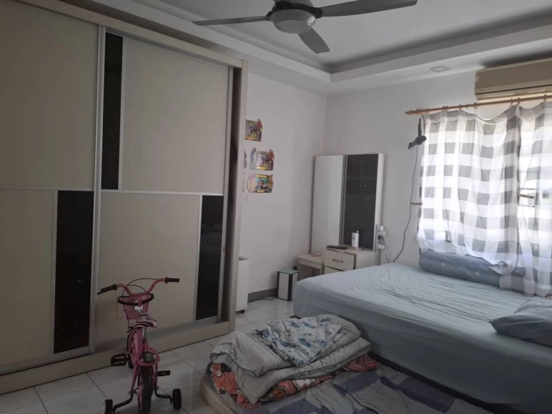 SD TIARA APARTMENT BANDAR SRI DAMANSARA, Actual, WELL KEEP, Low Deposit