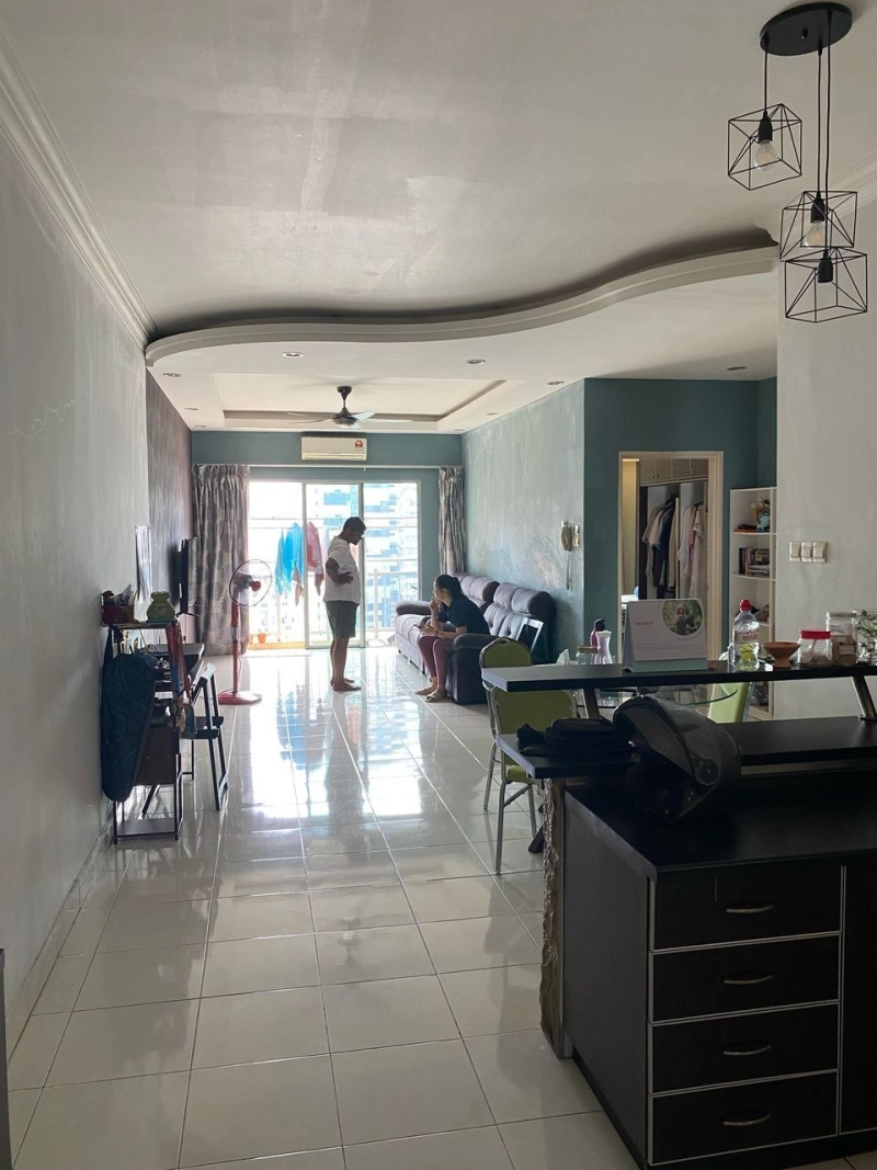 METROPOLITAN SQUARE DAMANSARA PERDANA, Actual, Renovated, Near MRT, Low Deposit