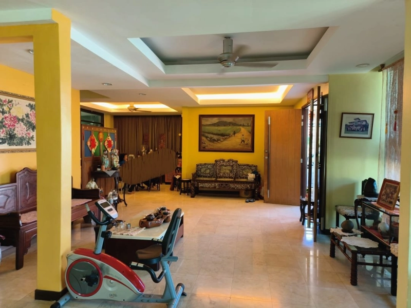2 Storey BUNGALOW BANGSAR PARK, Actual, Freehold, RENOVATED, Low Deposit