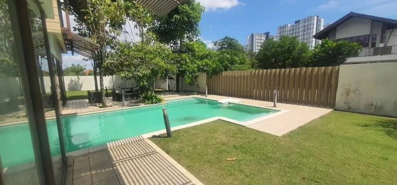 BANYAN CLOSE BUNGALOW BANGI