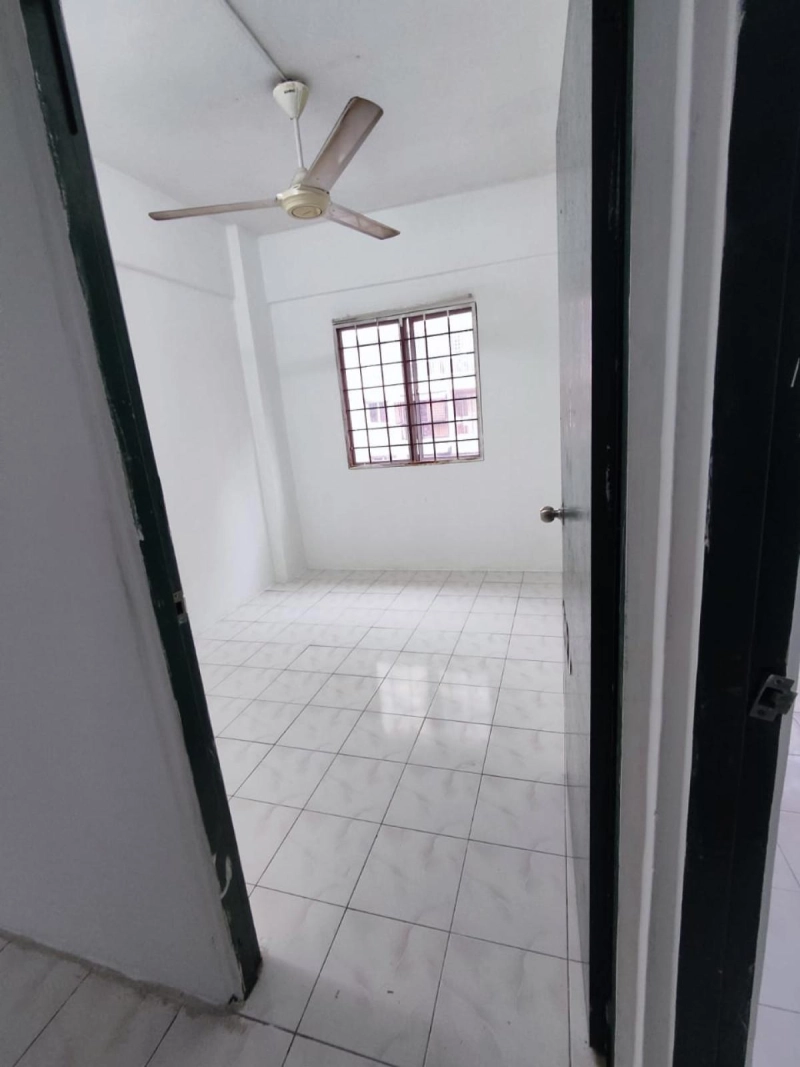 Villa Sentosa Apartment @ Taman Sentosa, Klang - Blok A 2nd floor, Ready unit