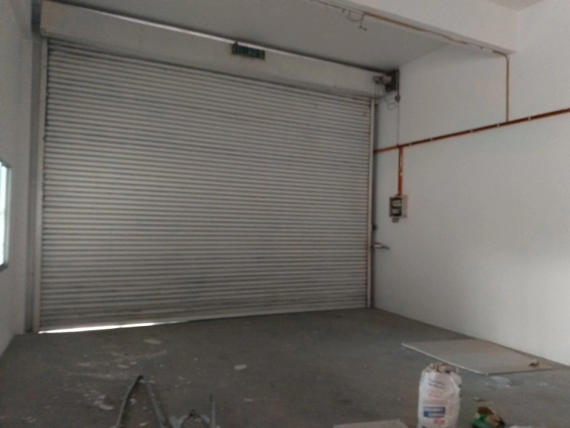 Pengkalan 1.5  Storey Semi D Factory For Rent