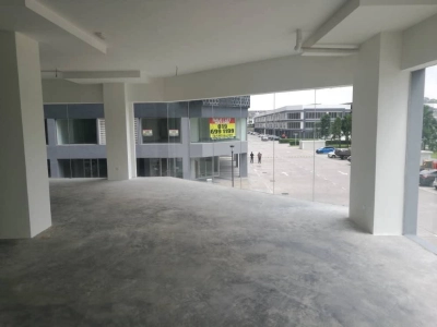 SOUTHVILLE CITY SAVANNA SHOP LOT BANGI