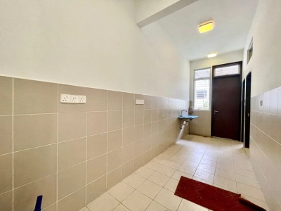 ELMINA EAST SHAH ALAM