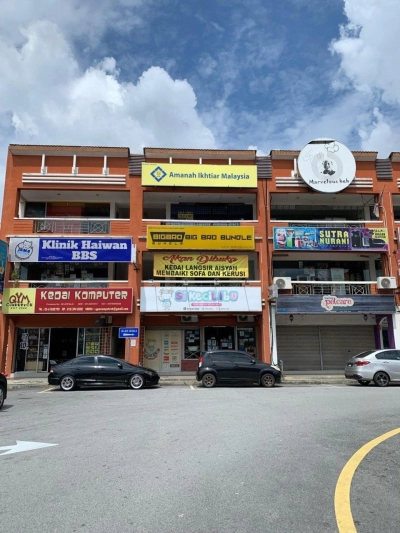 BANDAR BARU SELAYANG SHOPLOT 2ND FLOOR