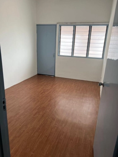 2 storey house-Taman Petaling Indah @ Klang