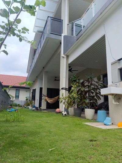 BANDAR KINRARA QASEH SEMI D