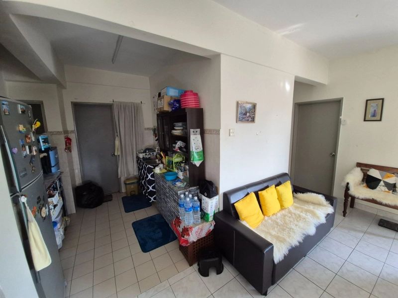 PELANGI DAMANSARA CONDO BANDAR UTAMA, Actual, WELL KEEP, Low Deposit