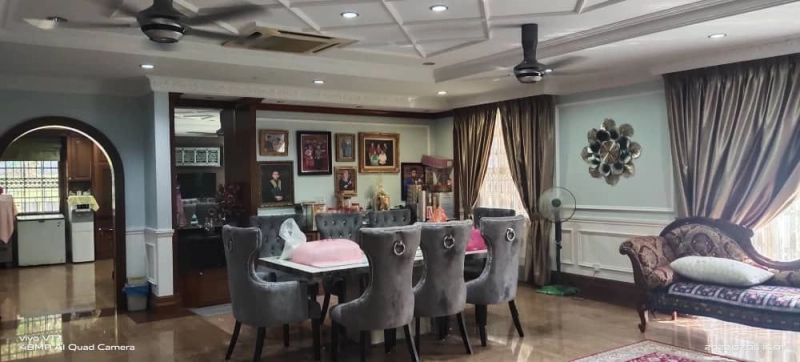 BUKIT MERINGIN KAJANG BUNGALOW