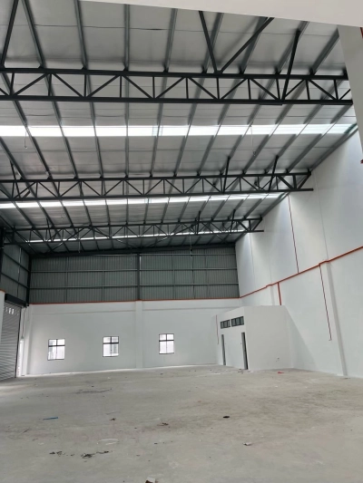 Eco Business Park 2, Senai Airport City  80x150 半独立工厂出租
