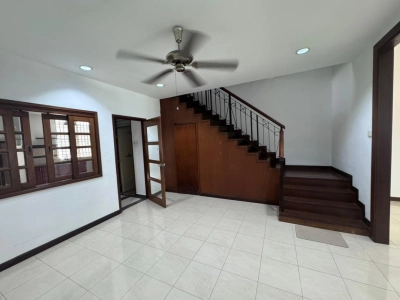 Lebuh Midlands, 2/S Terrace @ Pulau Tikus, Penang