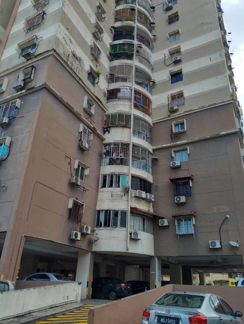 Pandan Heights Pandan Perdana Cheras with 2carparks