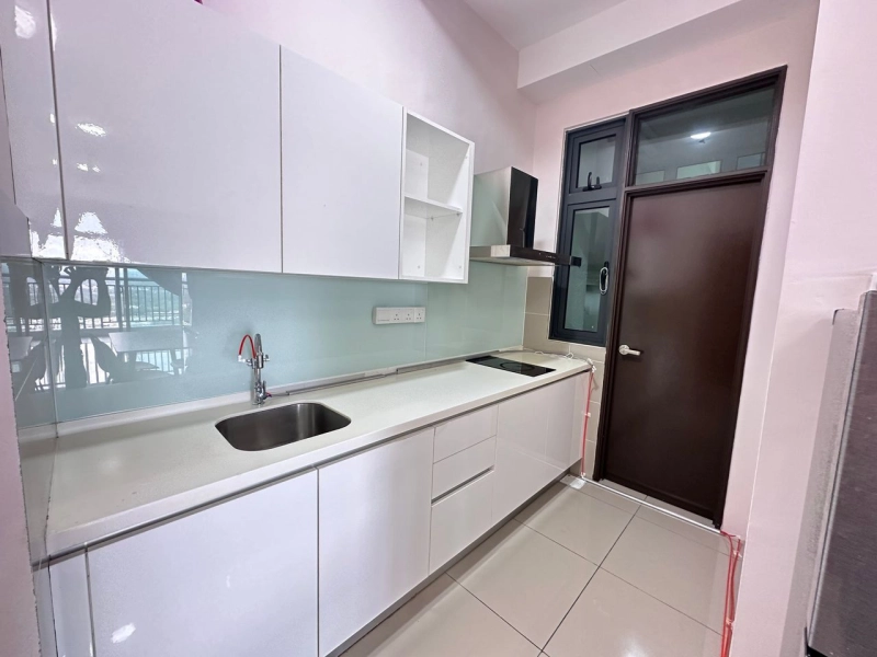 8 Scape Residence Apartment – 2 Bed 2 Bath, High Floor, Fully Furnished