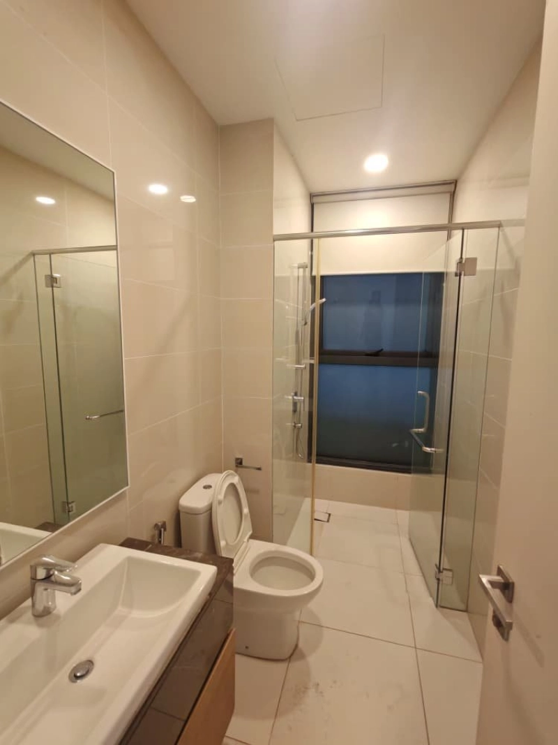 Mirage Residence @ KLCC-Near MRT, Level 16 with private garden, Good for investment