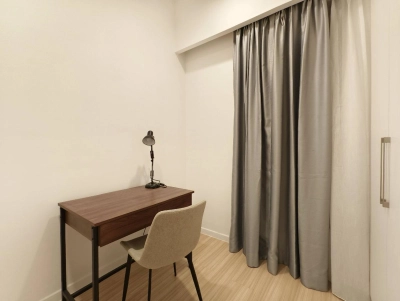 Fully furnished studio