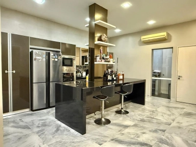 Laman Residen, Sri Utara kipark -2sty Semi D