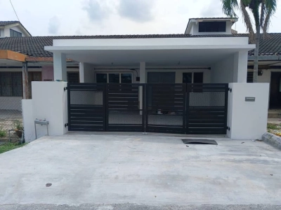 Pengkalan Single Storey House for Sale