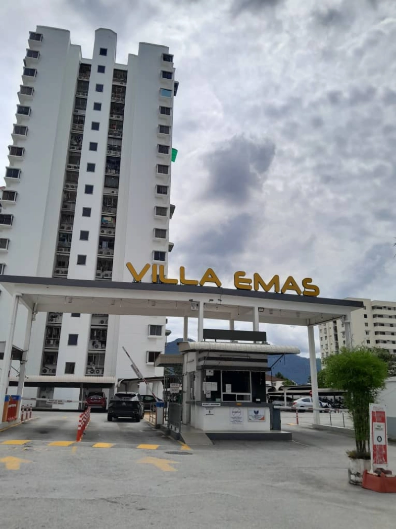 Villa Emas Bayan Lepas below market price Queensbay Mall area