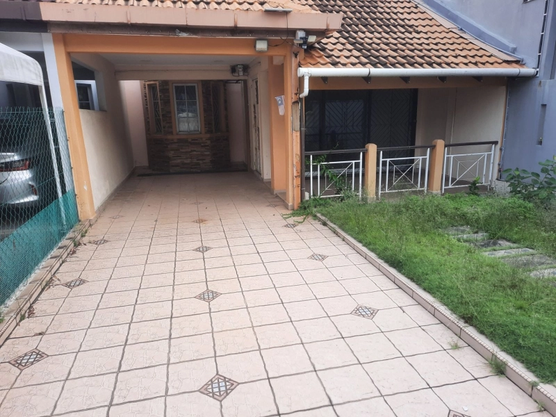 USJ11 Subang Jaya 1.5 Storey 22 X 75