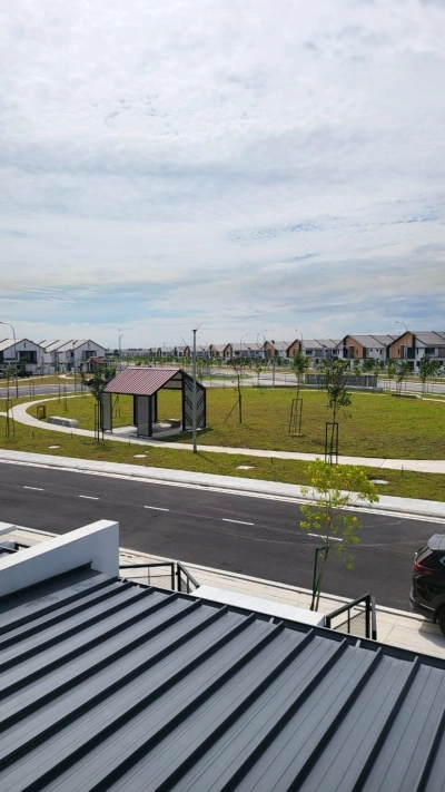 | NADIRA 3, BANDAR BUKIT RAJA | DOUBLE STOREY TERRACE HOUSE |