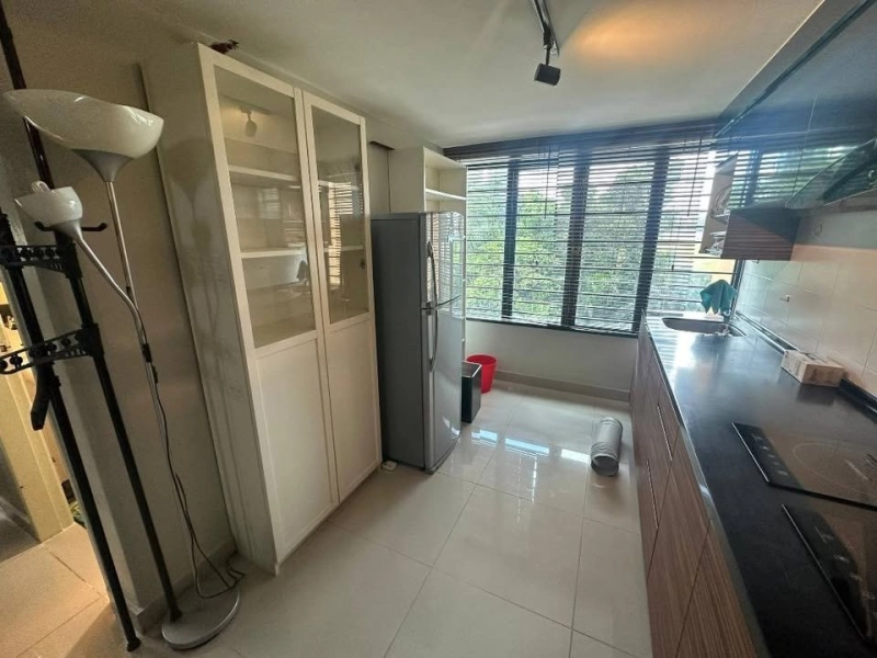 Newly Renovated 1-Bedroom with Full Furniture