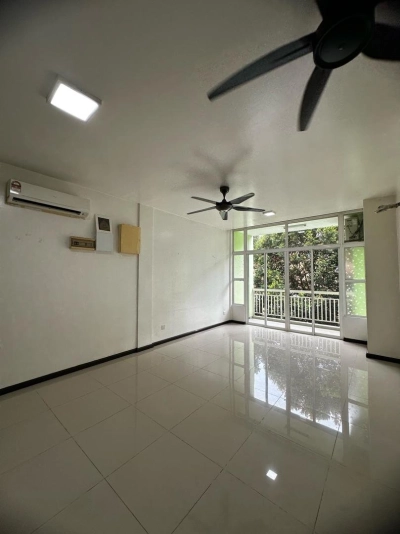 MUTIARA TROPICANA TOWNHOUSE BANDAR UTAMA