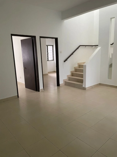 3 STOREY SENTUL IMPIAN SENTUL, Actual, PART/FURNISHED, Move In Ready