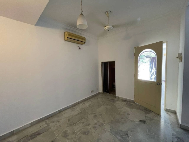 Double Storey House @ USJ 3, Subang Jaya