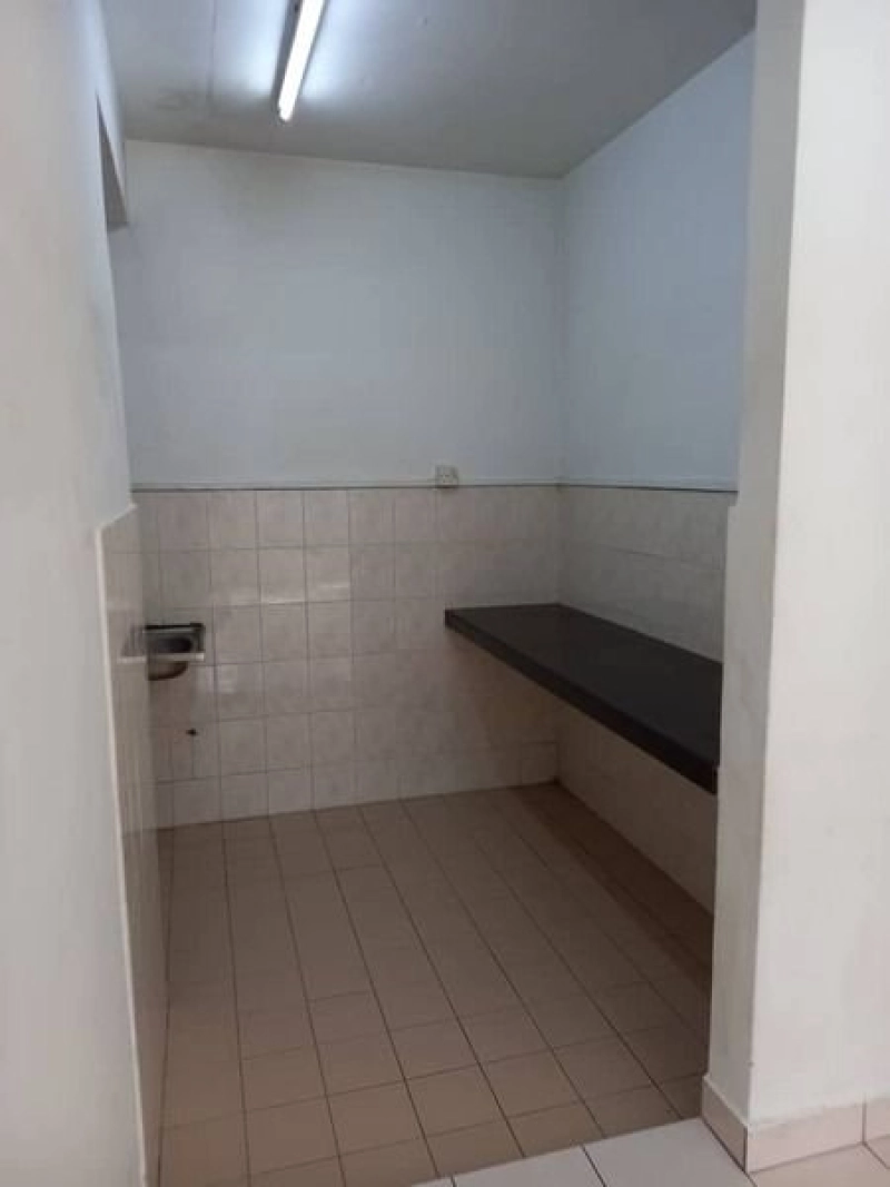 tropika apartment batu nilam bukit tinggi botanic bayu perdana pandamaran port klang jaya