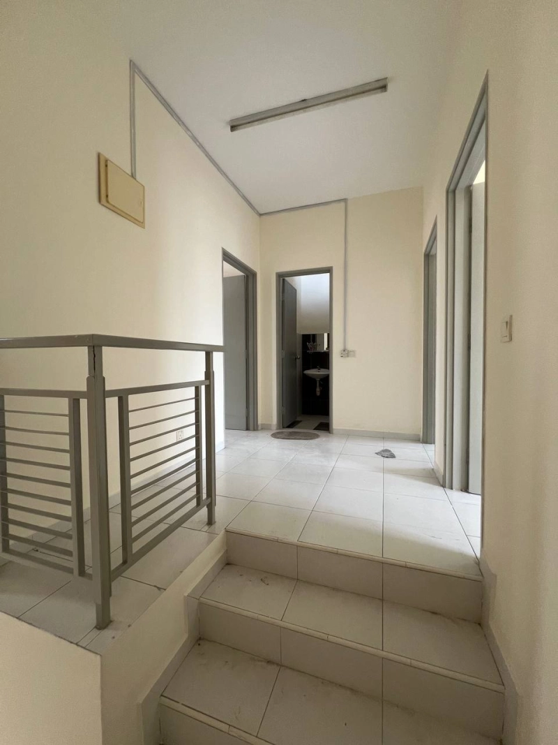 Bukit Indah 29 2 Storey Terrace 20x70 For Sale