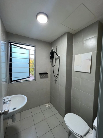 Suria rafflesia apartment, setia alam fully furnished for rent