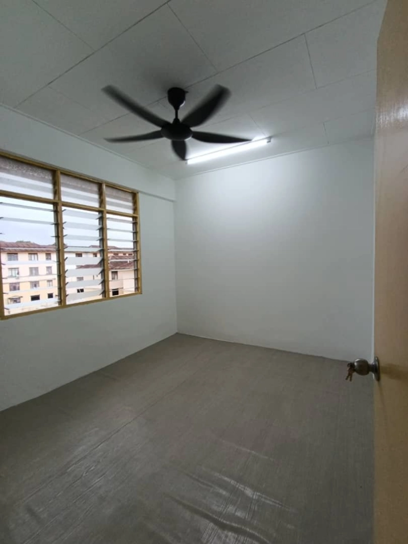 Skudai Sri Pulai Perdana Flat 3Rooms 2Baths Unit For Rent