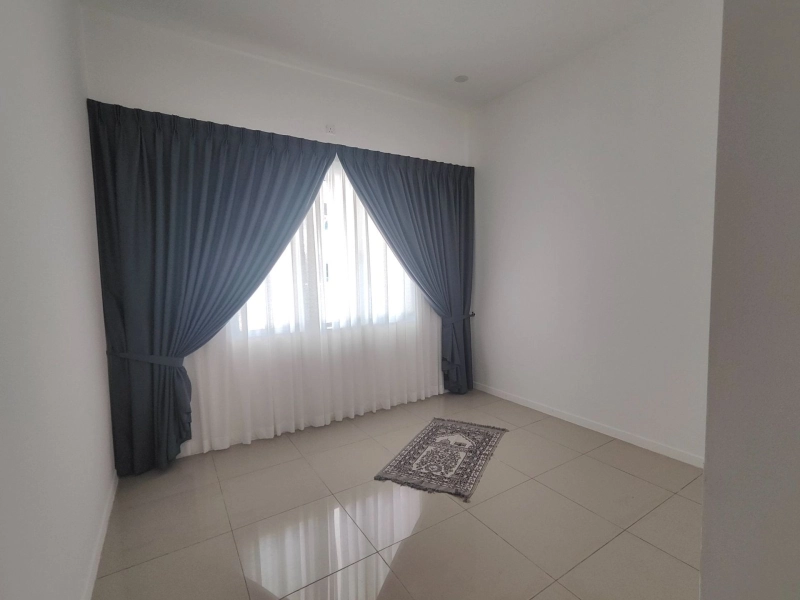 Rumah Teres Setingkat Batu Taman Seri Changgang 3, Banting